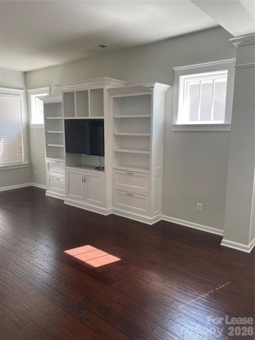 4221 Courtly Lane, Belmont, NC 28012