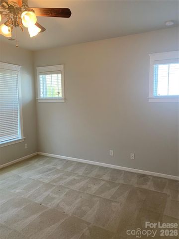 4221 Courtly Lane, Belmont, NC 28012