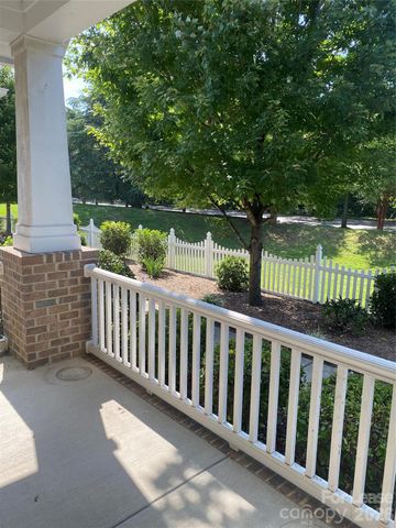 4221 Courtly Lane, Belmont, NC 28012