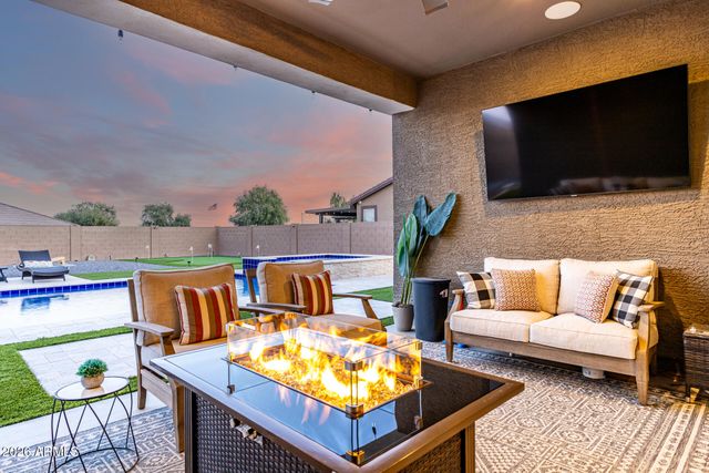 8311 N 186TH Lane, Waddell, AZ 85355