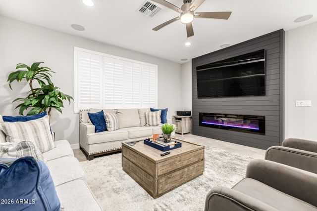 8311 N 186TH Lane, Waddell, AZ 85355