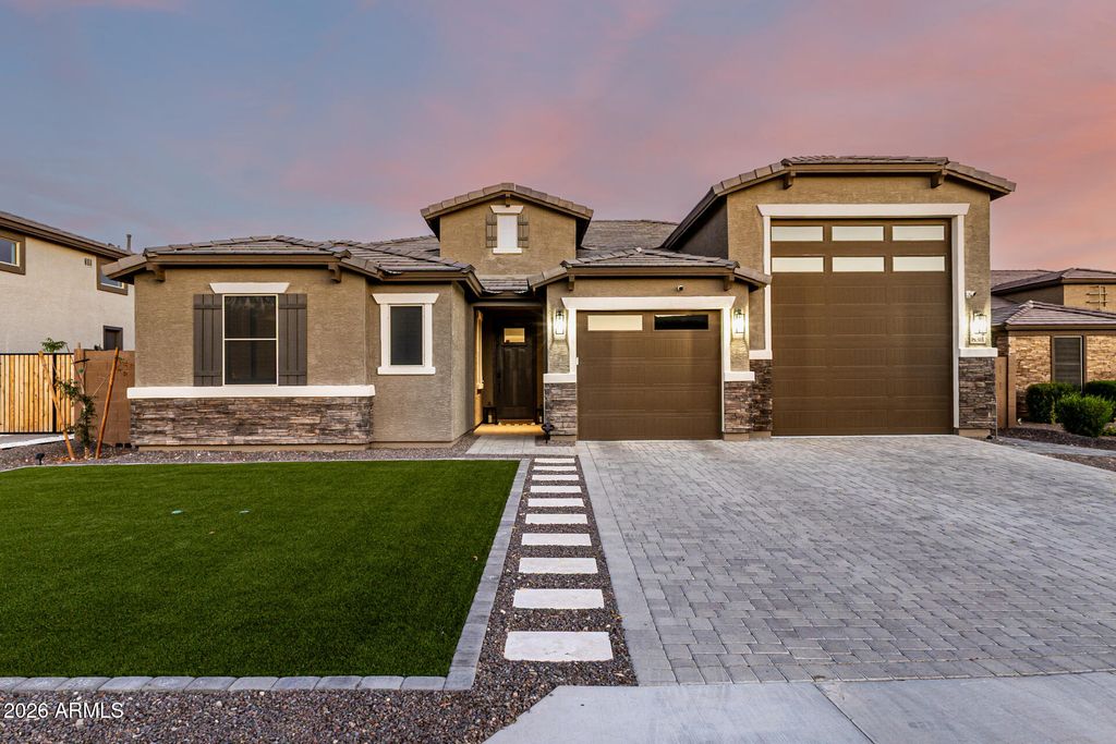 8311 N 186TH Lane, Waddell, AZ 85355 — photo 2