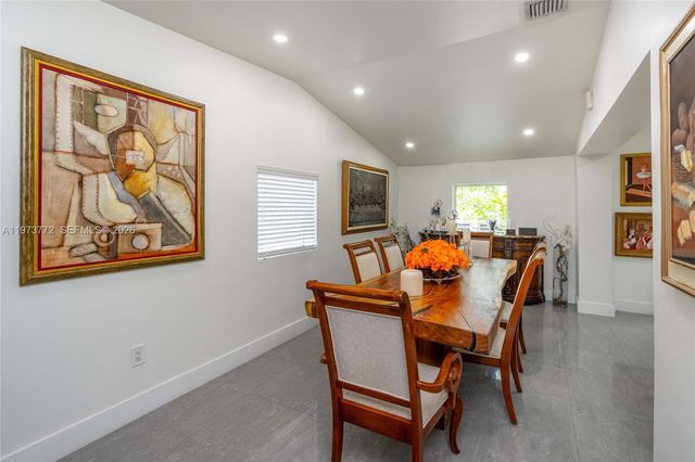 1360 SW 16th St, Miami, FL 33145