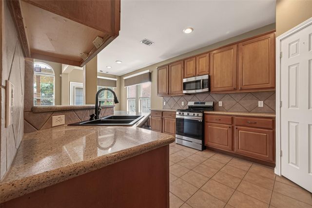 4702 Autumn Orchard Lane, Katy, TX 77494
