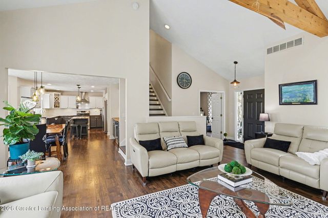 8573 W Lakeshore Drive, Perry, MI 48872