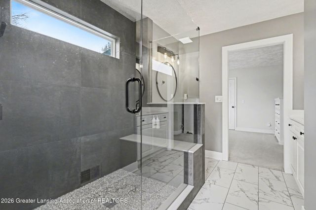 8573 W Lakeshore Drive, Perry, MI 48872