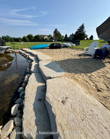 8573 W Lakeshore Drive, Perry, MI 48872