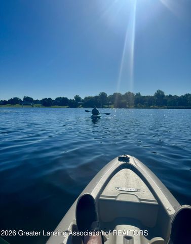 8573 W Lakeshore Drive, Perry, MI 48872