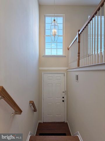 9080 BREWER CREEK PL, Manassas, VA 20109