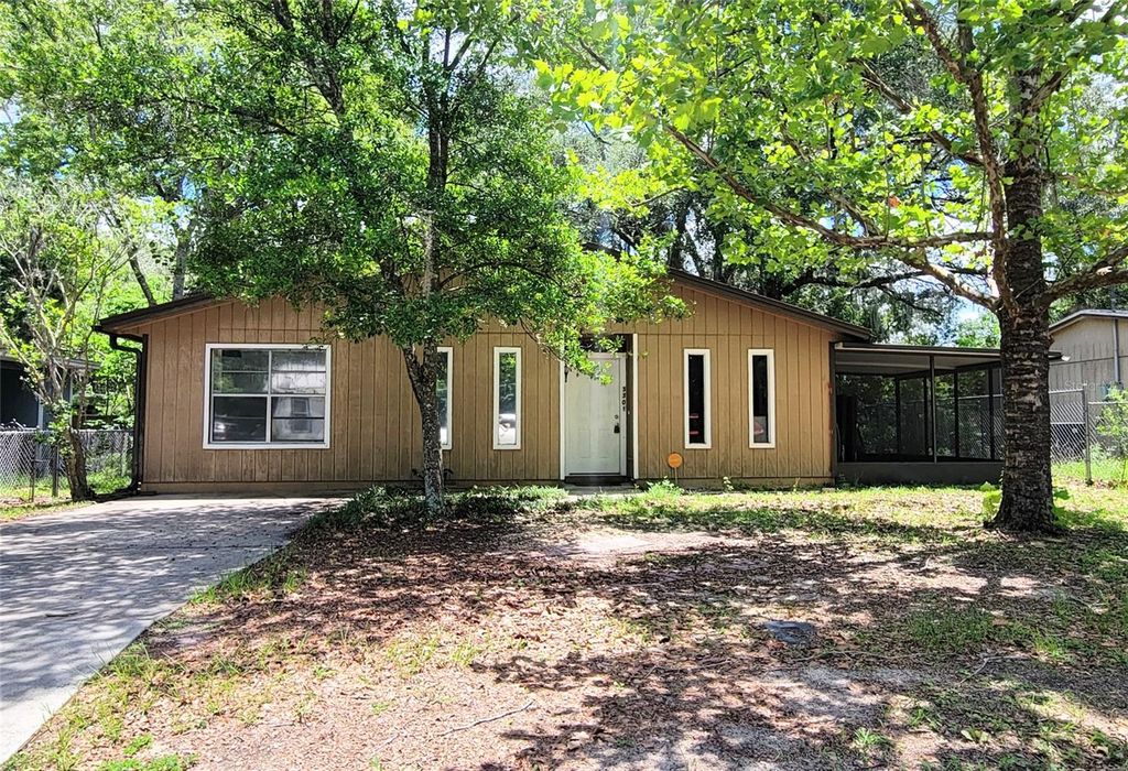 3301 NW 19TH STREET, Gainesville, FL 32605