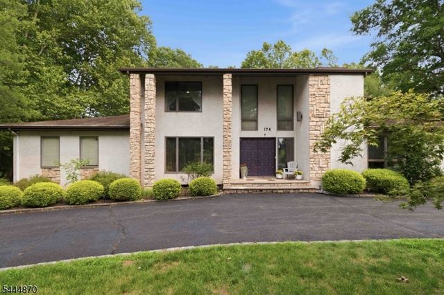 174 Brooklake Rd, Florham Park Boro, NJ 07932