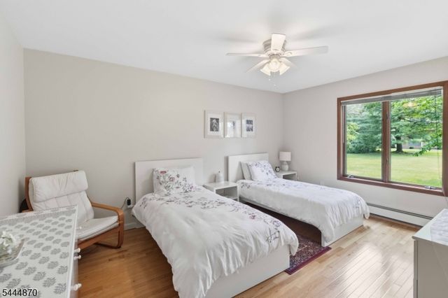 174 Brooklake Rd, Florham Park Boro, NJ 07932