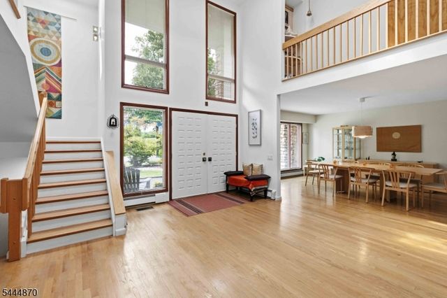 174 Brooklake Rd, Florham Park Boro, NJ 07932