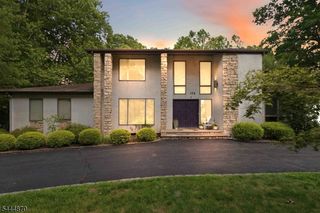 174 Brooklake Rd, Florham Park Boro, NJ 07932