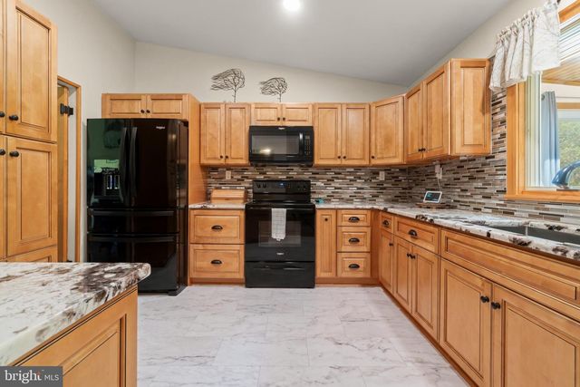 120 MARBEL AVE, Marlton, NJ 08053