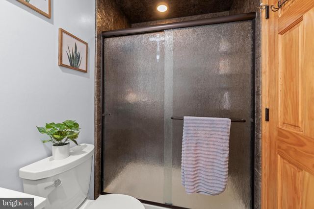 120 MARBEL AVE, Marlton, NJ 08053