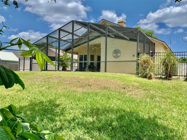 2015 WRANGLER DRIVE, Brandon, FL 33511
