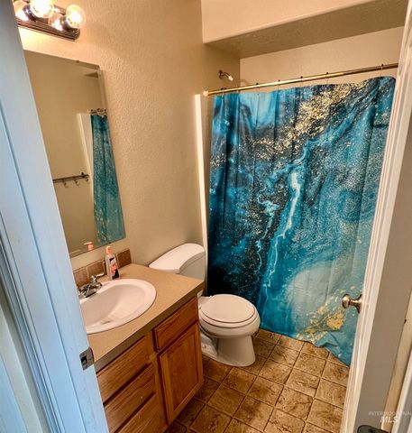 3428 S Rock Springs, Nampa, ID 83686