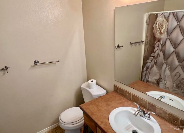 3428 S Rock Springs, Nampa, ID 83686