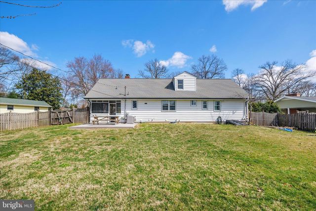 811 TEAKWOOD DR, Severna Park, MD 21146