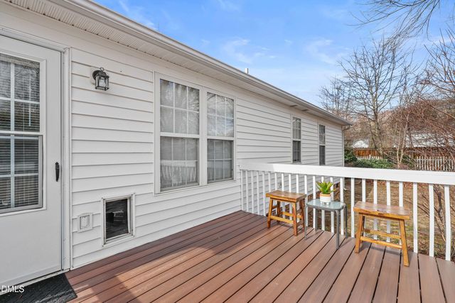 5832 Running Water Court, Fuquay Varina, NC 27526