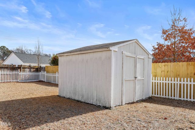 5832 Running Water Court, Fuquay Varina, NC 27526