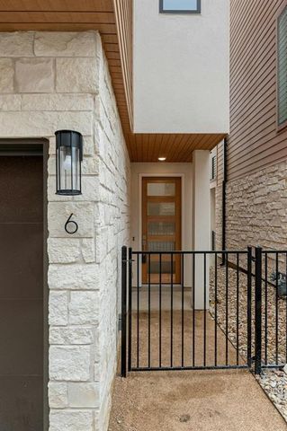 6823 Wolfcreek PASS 6, Austin, TX 78749