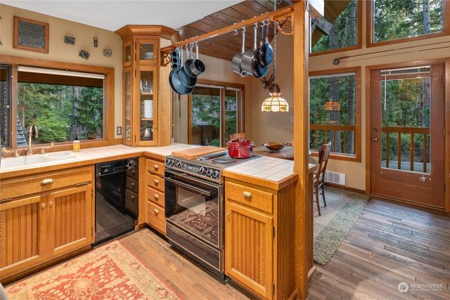 131 Wadsworth Loop, Ronald, WA 98940