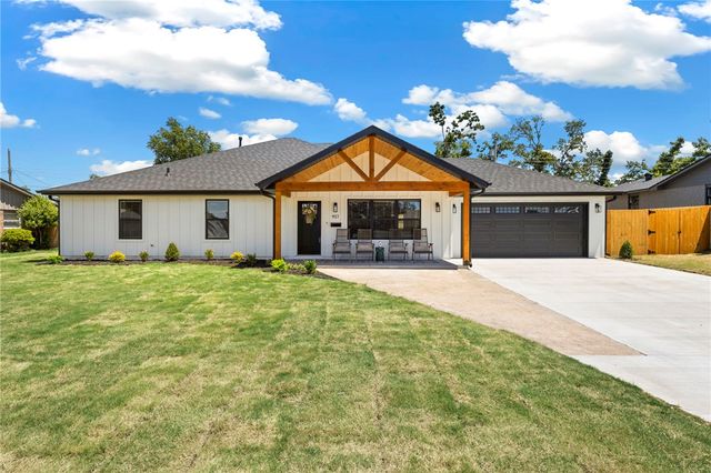 917 S 15th Street, Rogers, AR 72758