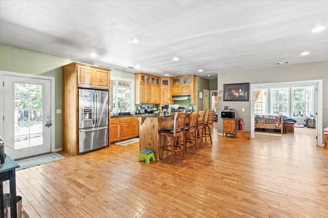 15922 Green Springs Highway, Ashland, OR 97520