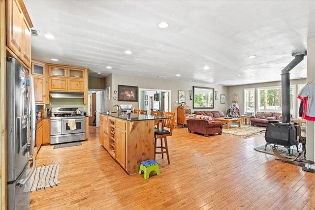 15922 Green Springs Highway, Ashland, OR 97520