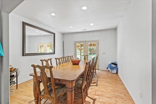 15922 Green Springs Highway, Ashland, OR 97520