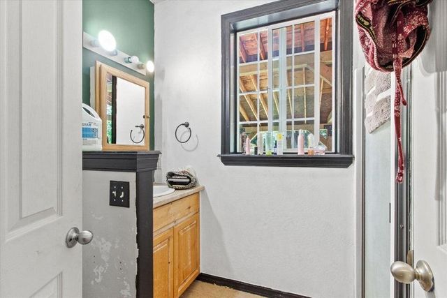 15922 Green Springs Highway, Ashland, OR 97520