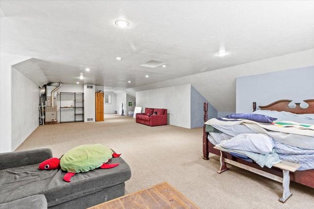 15922 Green Springs Highway, Ashland, OR 97520