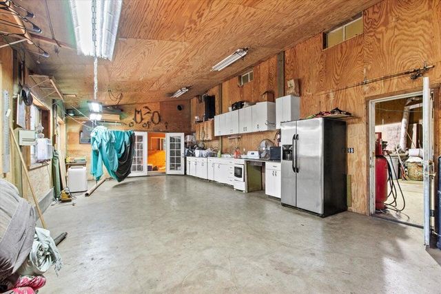 15922 Green Springs Highway, Ashland, OR 97520