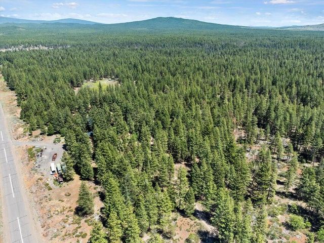 15922 Green Springs Highway, Ashland, OR 97520