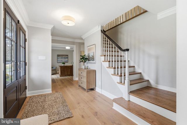 310 CRUM CREEK LN, Newtown Square, PA 19073