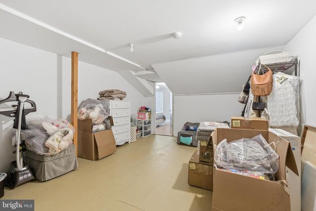 310 CRUM CREEK LN, Newtown Square, PA 19073