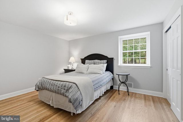 310 CRUM CREEK LN, Newtown Square, PA 19073