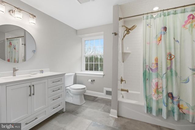 310 CRUM CREEK LN, Newtown Square, PA 19073