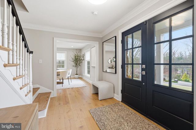 310 CRUM CREEK LN, Newtown Square, PA 19073