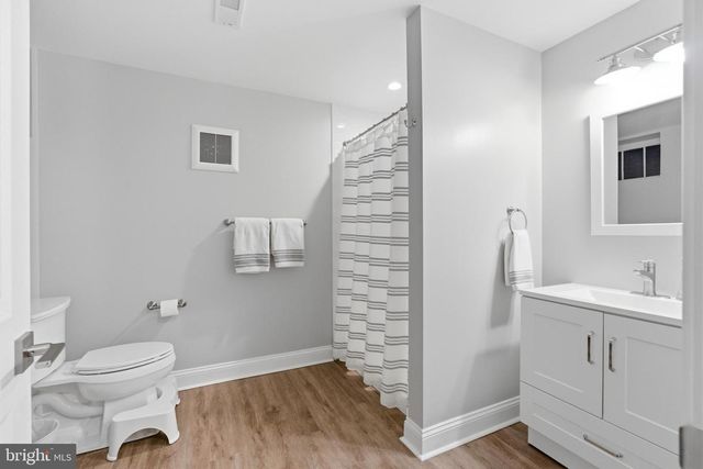 310 CRUM CREEK LN, Newtown Square, PA 19073