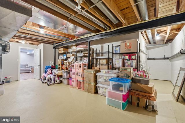 310 CRUM CREEK LN, Newtown Square, PA 19073