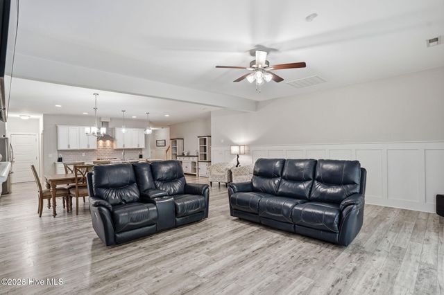 5613 Pinecone Place, Wilmington, NC 28409