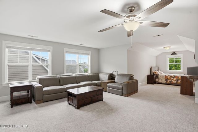 5613 Pinecone Place, Wilmington, NC 28409