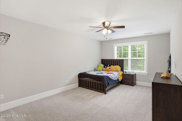 5613 Pinecone Place, Wilmington, NC 28409