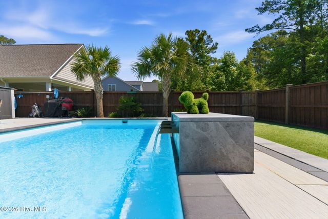 5613 Pinecone Place, Wilmington, NC 28409