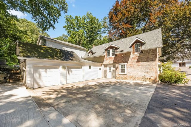 314 Mill Hill Road, Mill Neck, NY 11765