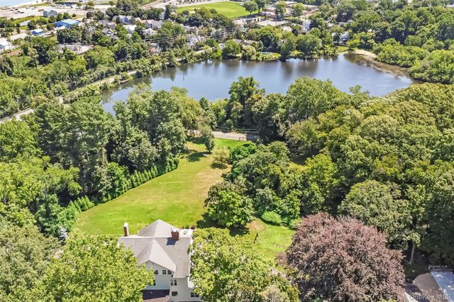 314 Mill Hill Road, Mill Neck, NY 11765