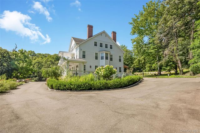 314 Mill Hill Road, Mill Neck, NY 11765
